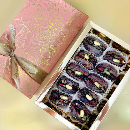 Aurora Gift Box Pistachio Cranberry Dates | RAMADAN & EID GIFTING