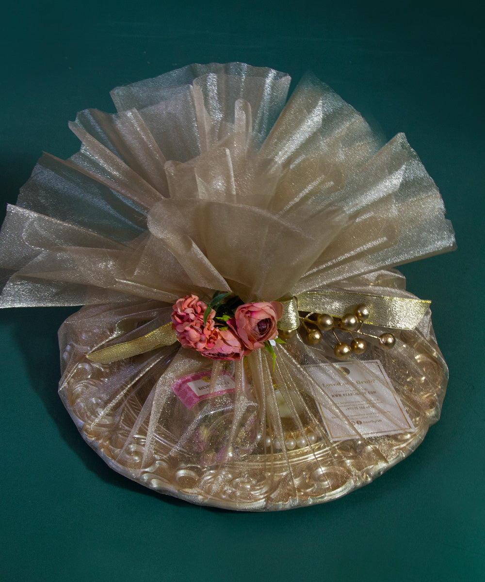 Bespoke Diwali gift. Thoughtful gifts. No Nasties. Clean Ingredients. UAE. Dubai. Abu Dhabi. Sharjah. Delivery throughout UAE. Nuts. Nut Butters
